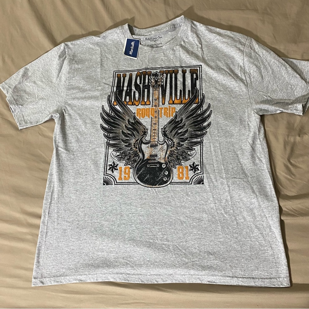 Nashville Graphic T | Women’s XL